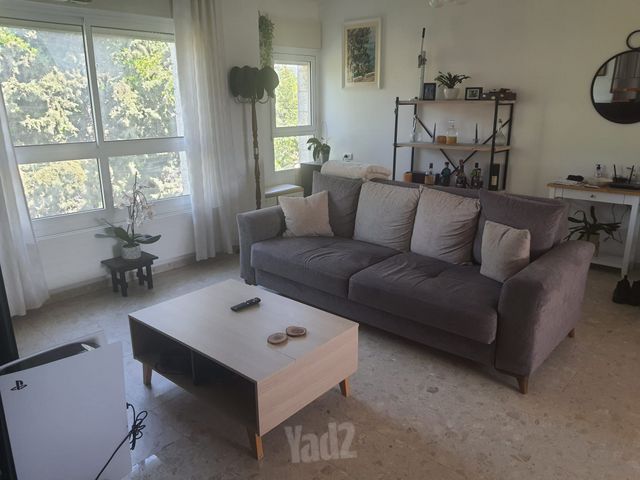 דופלקס למכירה בצור הדסה — 3