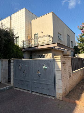 טופז 86