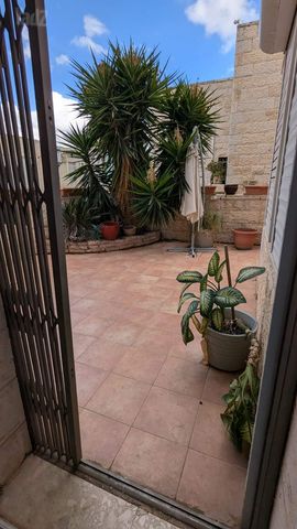 דירת גן למכירה בירושלים (תיווך) — 3