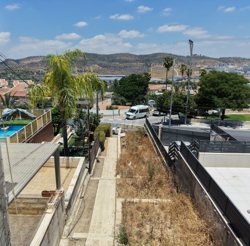 בית פרטי/ קוטג' למכירה בבית שמש (תיווך) — 4