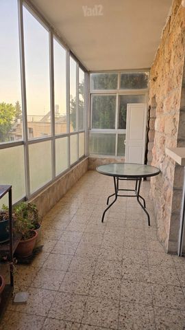 דירה להשכרה בירושלים (תיווך) — 3