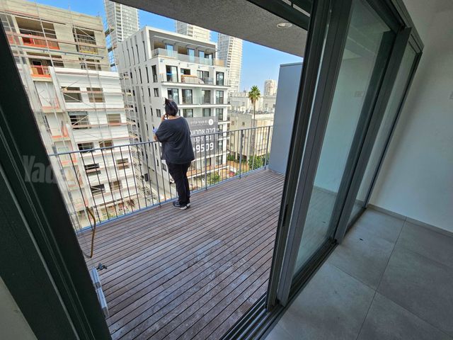 דירה להשכרה בתל אביב יפו (תיווך) — 2