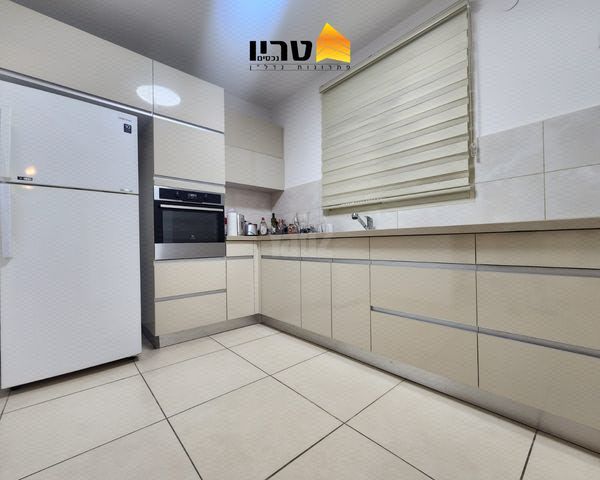 תרשיש 