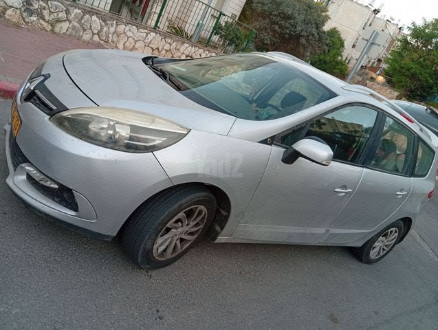 מודעת רכב רנו סניק