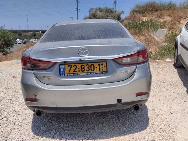 מודעת רכב מאזדה 6