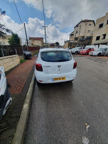 מודעת רכב דאצ'יה סנדרו