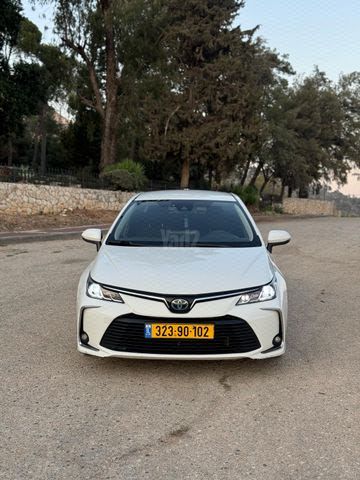מודעת רכב טויוטה קורולה