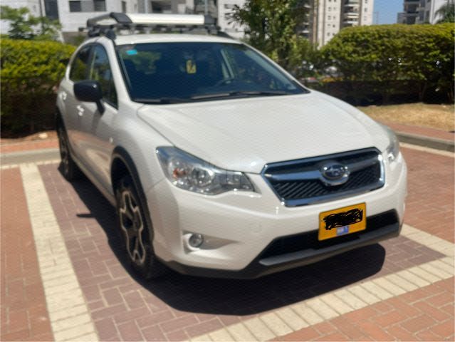 מודעת רכב סובארו XV