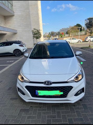 מודעת רכב יונדאי i20