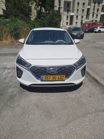 מודעת רכב יונדאי איוניק