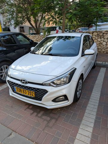 מודעת רכב יונדאי i20