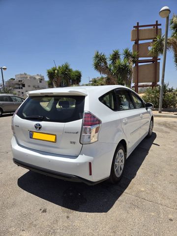 מודעת רכב טויוטה פריוס פלוס