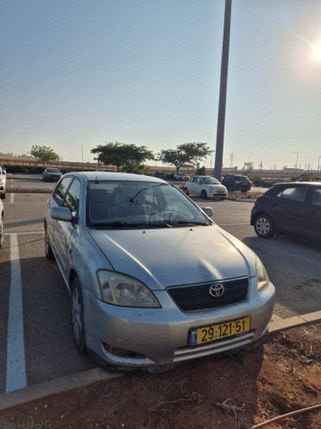 מודעת רכב טויוטה קורולה