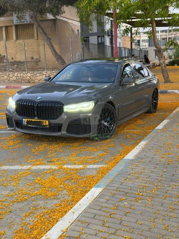 סדרה 7 4X2 M-Sport 745Le פלאג-אין אוט׳ 3.0 (286 כ״ס)