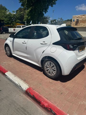 מודעת רכב טויוטה יאריס