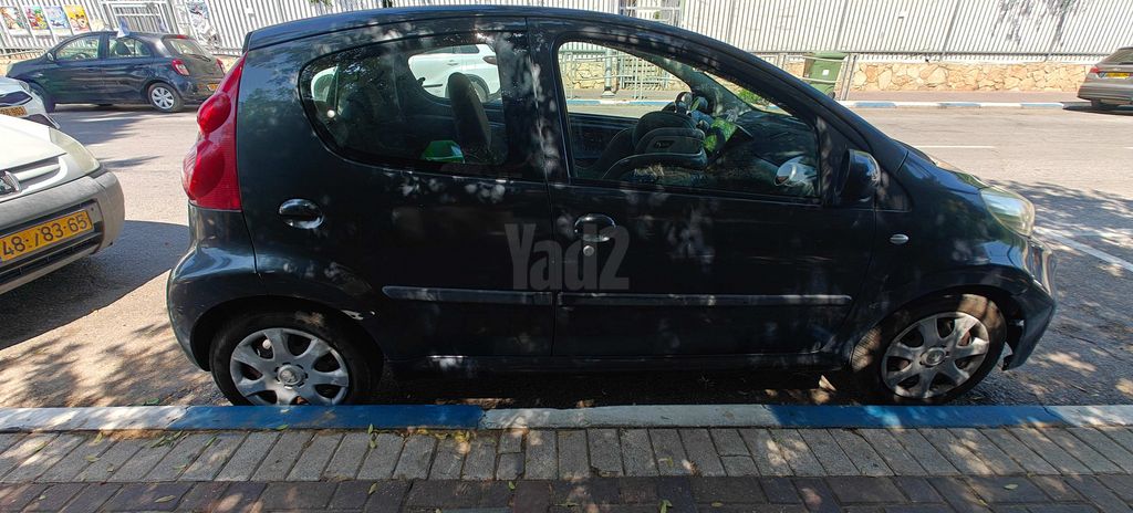 מודעת רכב פיג'ו 107