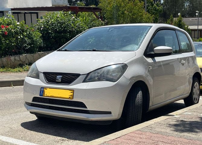 מודעת רכב סיאט Mii