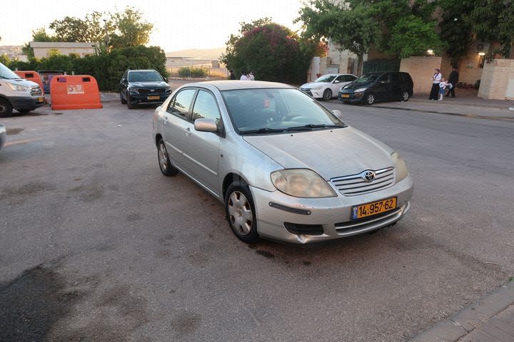 מודעת רכב טויוטה קורולה