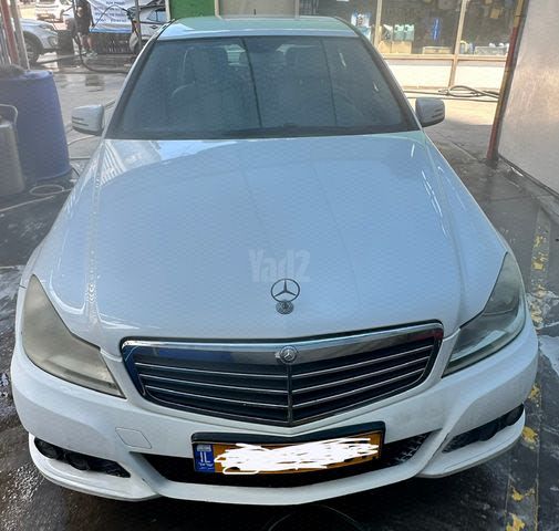 מודעת רכב מרצדס-בנץ C-class