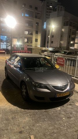 מודעת רכב מאזדה 3