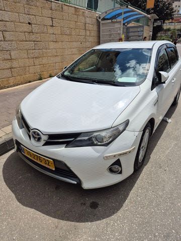 מודעת רכב טויוטה אוריס