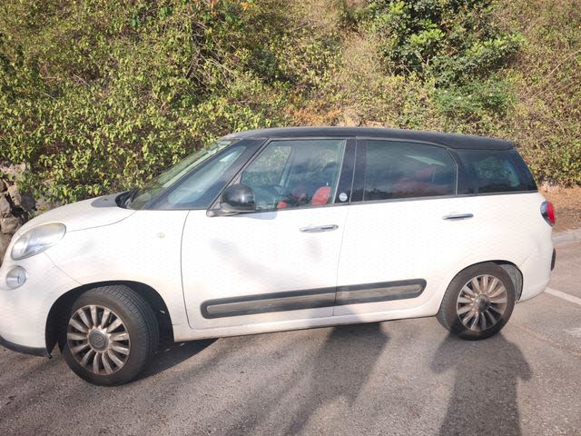 מודעת רכב פיאט 500L