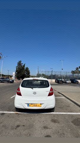 מודעת רכב יונדאי i20
