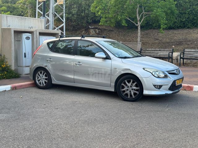 מודעת רכב יונדאי i30