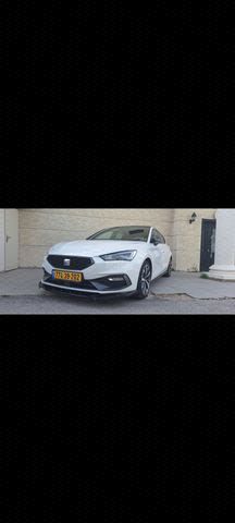 מודעת רכב סיאט לאון