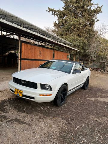 מודעת רכב פורד מוסטנג