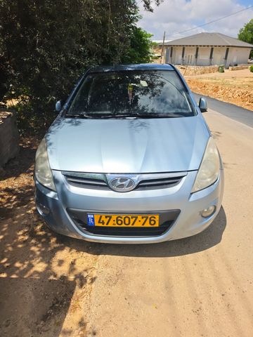 מודעת רכב יונדאי i20