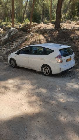 מודעת רכב טויוטה פריוס פלוס