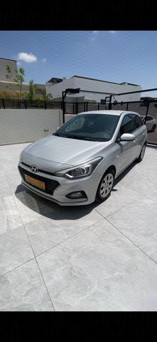 מודעת רכב יונדאי i20