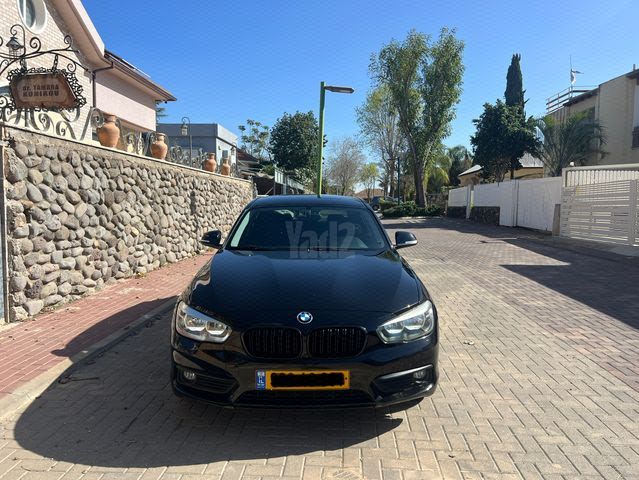 מודעת רכב ב מ וו סדרה 1