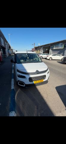 מודעת רכב סיטרואן ברלינגו