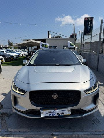 מודעת רכב יגואר I-Pace 1