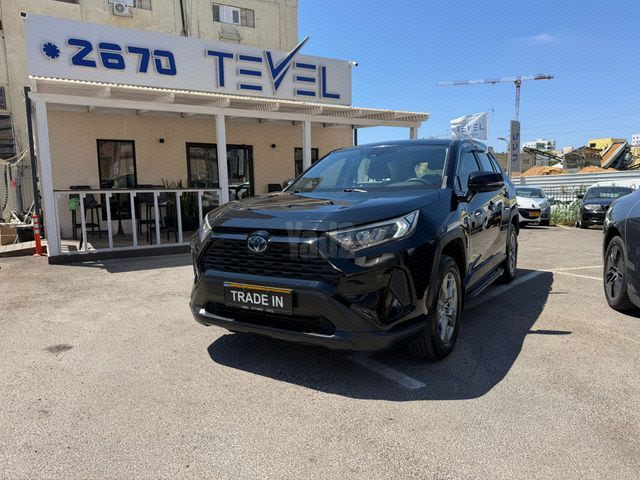 מודעת רכב טויוטה RAV4