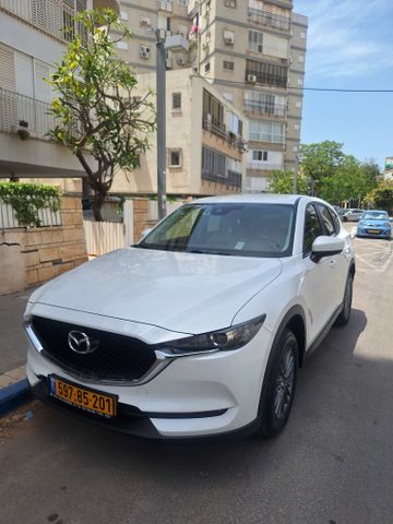 מודעת רכב מאזדה CX-5