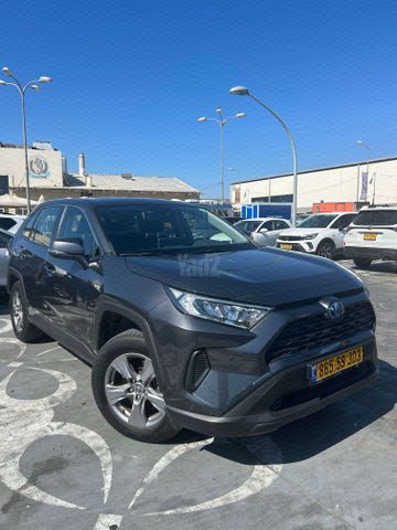 מודעת רכב טויוטה RAV4