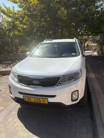 מודעת רכב קיה סורנטו