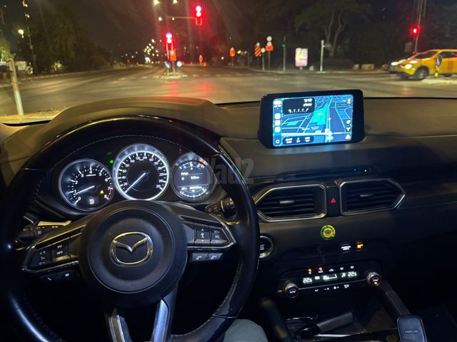 מודעת רכב מאזדה CX-5
