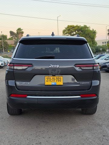 מודעת רכב ג'יפ גרנד צ'ירוקי 2