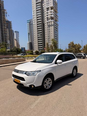 מודעת רכב מיצובישי אאוטלנדר