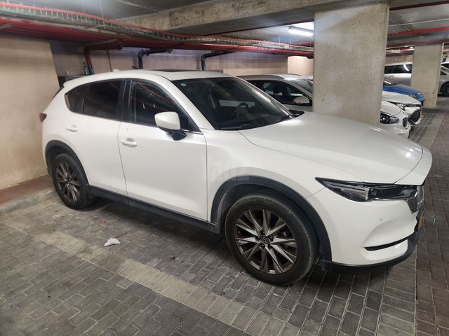 מודעת רכב מאזדה CX-5