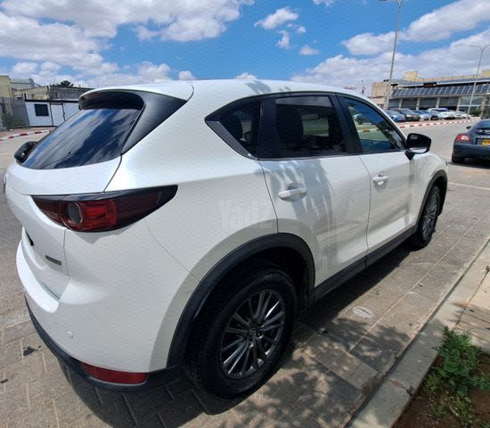 מודעת רכב מאזדה CX-5