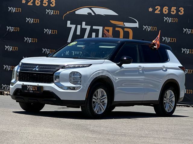 מודעת רכב מיצובישי אאוטלנדר 2