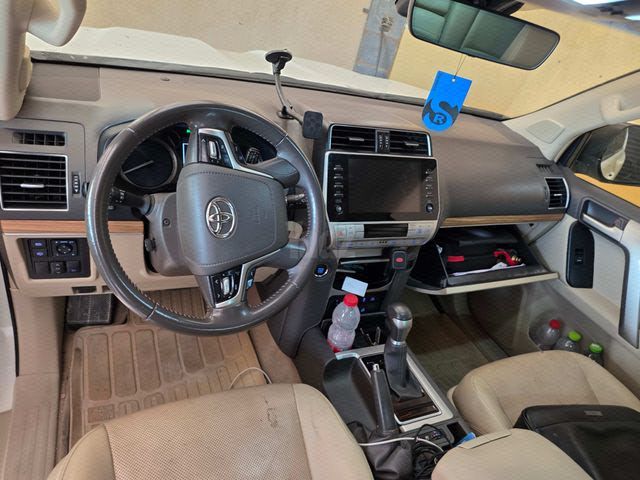 לנד קרוזר Limited אוט׳ 7 מק 5 דל 2.8 (204 כ״ס)