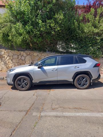 מודעת רכב טויוטה RAV4