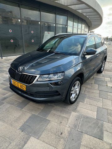 מודעת רכב סקודה קארוק