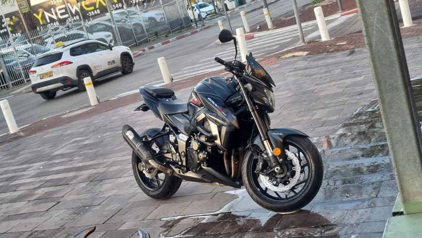 מודעת רכב סוזוקי GSXS750